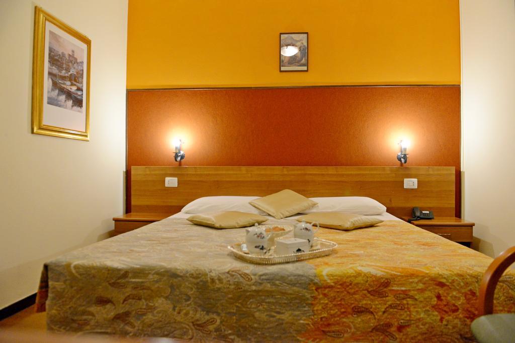 Albergo Altavilla Tirano Exterior foto